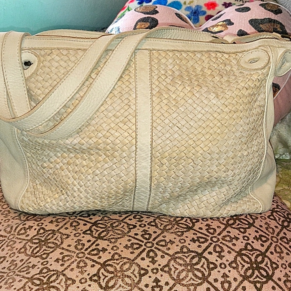 Sundance leather purse